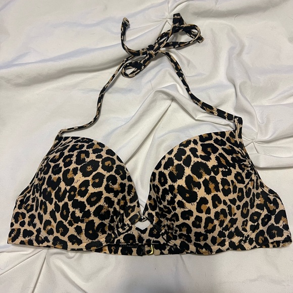 push up padded cheetah print bikini top - Picture 2 of 4